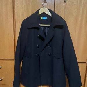 casaco preto de inverno 87083503?action_source=70094&ref=home_home&rsp=1&rspix=1