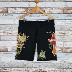 bermuda ed hardy em moletom leve estampada masculina 136806051?action_source=72140&ref=home_home&rsp=1&rspix=1