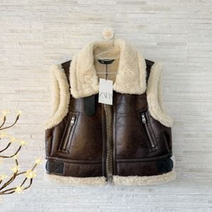 colete forrado zara 146276281?action_source=31319&ref=home_home&rsp=1&rspix=1