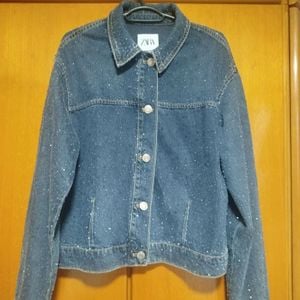 jaqueta jeans zara com brilho pp 151804252?action_source=77124&ref=home_home&rsp=1&rspix=1