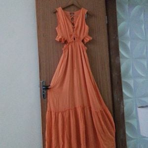 farm vestido longo cropped recortes laranja 140496950?action_source=31319&ref=home_home&rsp=1&rspix=1