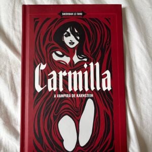 livro carmilla capa dura 134907494?action_source=66992&ref=home_home&rsp=1&rspix=1