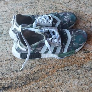 adidas gazelle silver green womens Tnis Adidas NMD R1 Verde/Branco  NewSkull