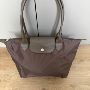 longchamp marrom 137103327?action_source=68872&ref=home_home&rsp=1&rspix=1