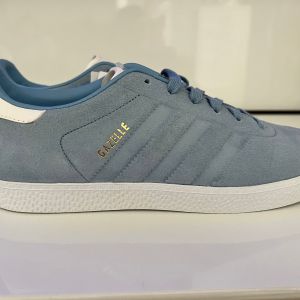 adidas gazelle silver green womens adidas Originals Women's Gazelle Lo Pro