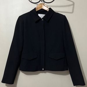 jaqueta zara trafaluc preta m 139213927?action_source=72767&ref=home_home&rsp=1&rspix=1