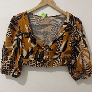 blusa estampada farm 134589046?action_source=67222&ref=home_home&rsp=1&rspix=1