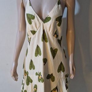 vestido farm tucanos creme g 145820657?action_source=76563&ref=home_home&rsp=1&rspix=1