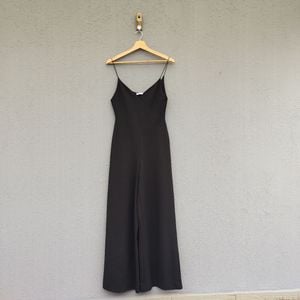 macacao pantalona zara 152351527?action_source=77124&ref=home_home&rsp=1&rspix=1