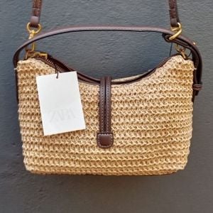 bolsa de palha zara transversal 149646571?action_source=77124&ref=home_home&rsp=1&rspix=1