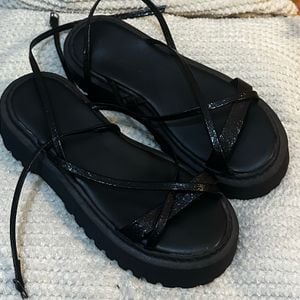 sandalia plataforma 36 136213367?action_source=67884&ref=home_home&rsp=1&rspix=1