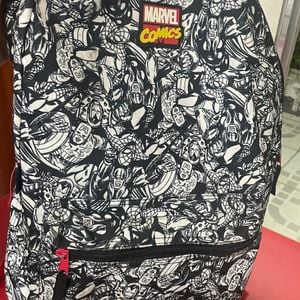 mochila geek marvel 121548751?action_source=66794&ref=home_home&rsp=1&rspix=1