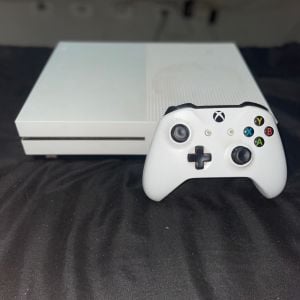 xbox one s 1tb 119844458?action_source=56597&ref=home_home&rsp=1&rspix=1