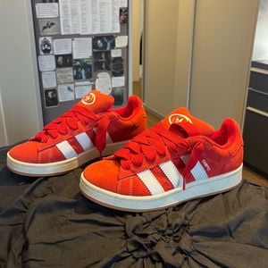tenis adidas campus 2000 vermelho 38 142550951?action_source=31946&ref=home_home&rsp=1&rspix=1