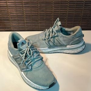 tenis adidas boost plr cinza 44 137219123?action_source=68872&ref=home_home&rsp=1&rspix=1