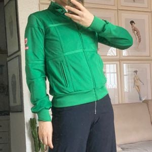 jaqueta verde carhartt casaco agasalho inverno esporte tamanho sport 141092196?action_source=70522&ref=home_home&rsp=1&rspix=1