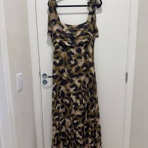 vestido le lis blanc 130032018?action_source=66827&ref=home_home&rsp=1&rspix=1