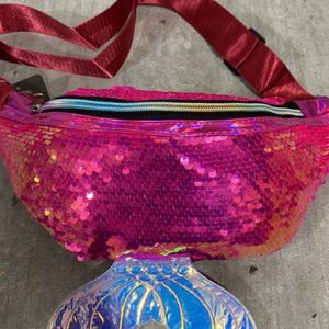 pochete de carnaval sereia 134451721?action_source=67456&ref=home_home&rsp=1&rspix=1