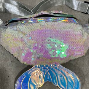 pochete carnaval sereia 134451898?action_source=67456&ref=home_home&rsp=1&rspix=1