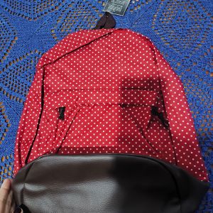 mochila feminina poa vermelha 150302810?action_source=75868&ref=home_home&rsp=1&rspix=1