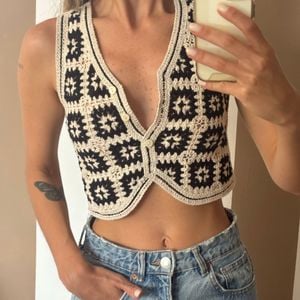 colete de croche 136292575?action_source=68544&ref=home_home&rsp=1&rspix=1