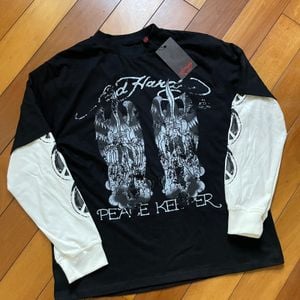 camiseta ed hardy peace keeper preta 144132124?action_source=72701&ref=home_home&rsp=1&rspix=1