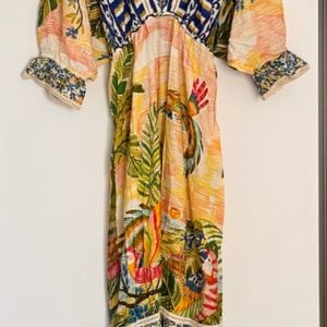 vestido longo farm 135876099?action_source=31319&ref=home_home&rsp=1&rspix=1