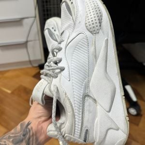 tenis puma rs x branco cinza 37 151339865?action_source=76398&ref=home_home&rsp=1&rspix=1
