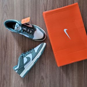 tenis nike dunk low verde feminino 126262470?action_source=31946&ref=home_home&rsp=1&rspix=1