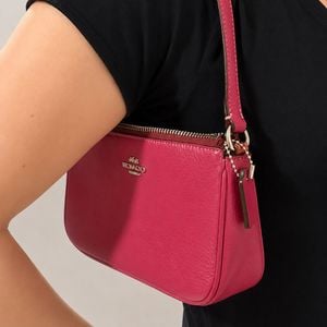 bolsa coach nolita 19 couro pink 145274671?action_source=72470&ref=home_home&rsp=1&rspix=1