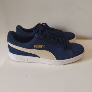 tenis puma classico azul marinho 40 148063107?action_source=67324&ref=home_home&rsp=1&rspix=1