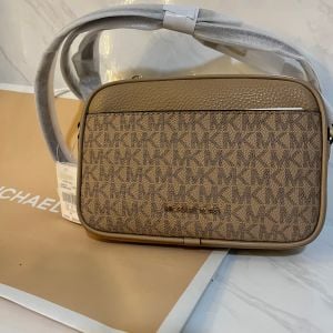 michael kors crossbody original nova com etiqueta direto dos eua 147428353?action_source=72470&ref=home_home&rsp=1&rspix=1