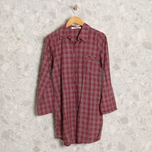 chemise xadrez vermelha la rouge 142989989?action_source=72472&ref=home_home&rsp=1&rspix=1