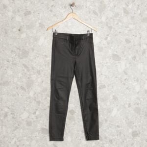 calca preta zara 123087978?action_source=70754&ref=home_home&rsp=1&rspix=1