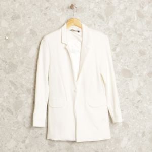blazer branco blessed 143029672?action_source=72472&ref=home_home&rsp=1&rspix=1