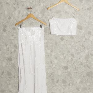 conjunto branco boneca de luxo 126121832?action_source=69532&ref=home_home&rsp=1&rspix=1