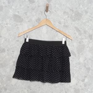 saia preta poa babados clock house 91201936?action_source=70358&ref=home_home&rsp=1&rspix=1