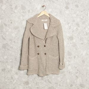 casaco bege zara 129711874?action_source=70853&ref=home_home&rsp=1&rspix=1