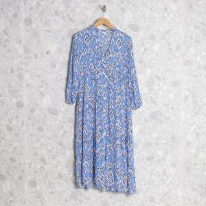 vestido azul zara 134951548?action_source=69532&ref=home_home&rsp=1&rspix=1