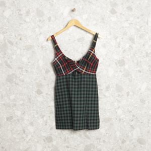 vestido verde xadrez nati vozza 128565706?action_source=73427&ref=home_home&rsp=1&rspix=1