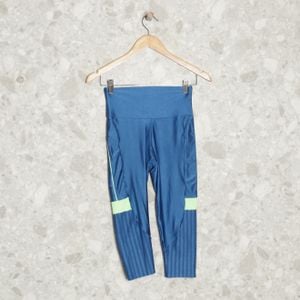 calca legging azul 126149381?action_source=62833&ref=home_home&rsp=1&rspix=1