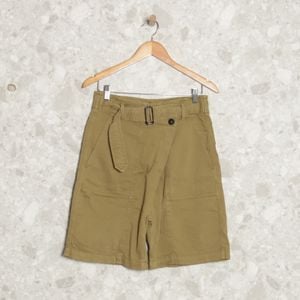 short verde zara 136510358?action_source=70754&ref=home_home&rsp=1&rspix=1