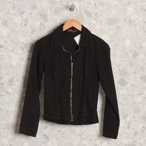 jaqueta jeans preta mimarka 144508279?action_source=76037&ref=home_home&rsp=1&rspix=1
