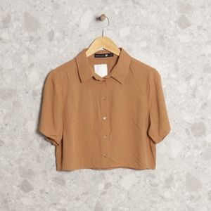 camisa cropped bege clock house 138474847?action_source=75241&ref=home_home&rsp=1&rspix=1