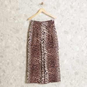 calca marrom animal print le lis blanc 131105413?action_source=67289&ref=home_home&rsp=1&rspix=1