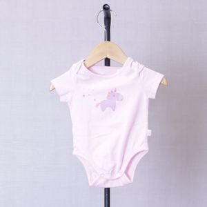 body rosa unicornio alphabetinho 83842164?action_source=70358&ref=home_home&rsp=1&rspix=1