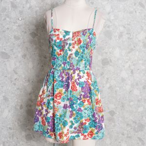 vestido floral azul i love h8 143707439?action_source=76037&ref=home_home&rsp=1&rspix=1