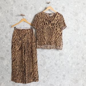 conjunto bege blusa e calca le lis blanc 132544829?action_source=67289&ref=home_home&rsp=1&rspix=1