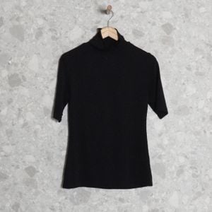 blusa preta metalizada animale 140564258?action_source=70754&ref=home_home&rsp=1&rspix=1