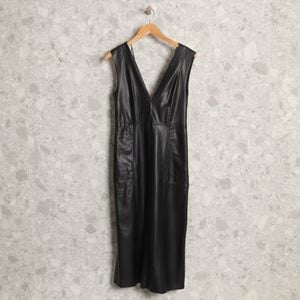 vestido preto zara 131505516?action_source=70853&ref=home_home&rsp=1&rspix=1